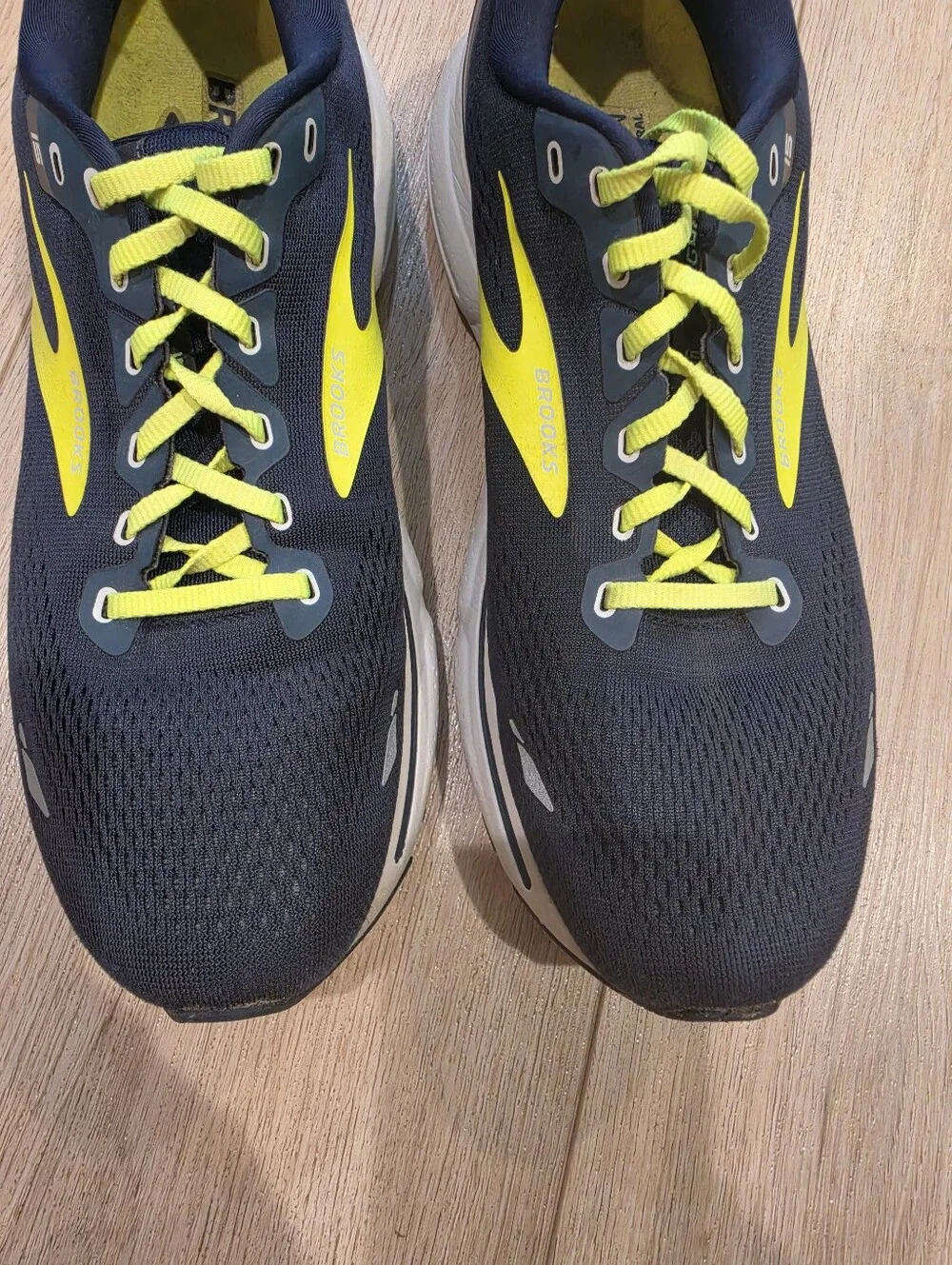 Brooks Ghost 15 Men's Running Shoes Navy Neon Yellow Size 11.5 D